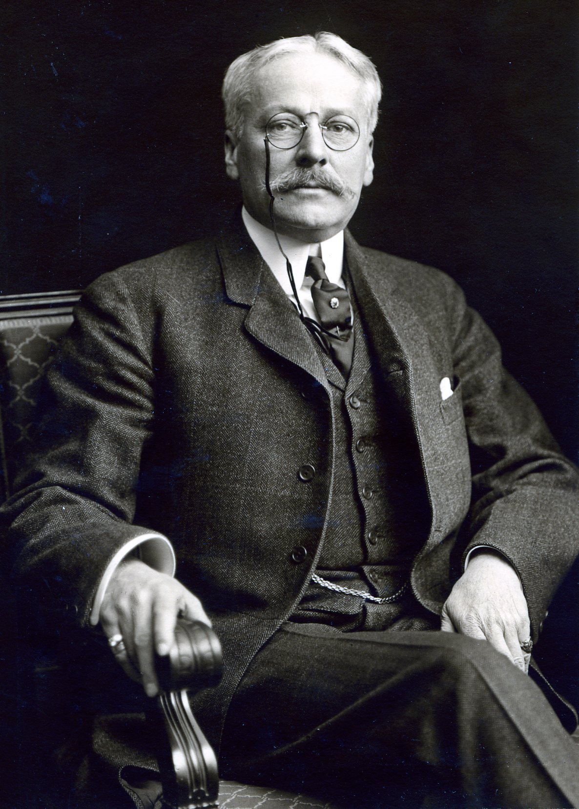 Member portrait of Walter Eyre Lambert